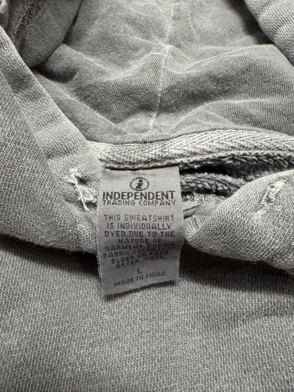 Independent Trading Co. Men’s Gray Sweatshirt